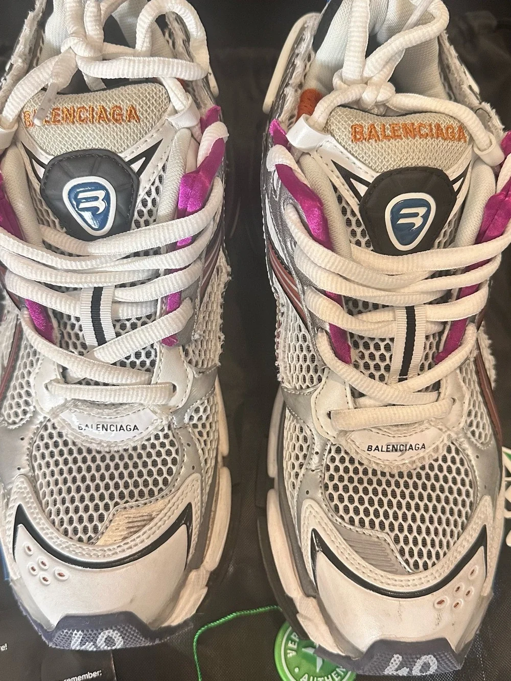 Balenciaga Multicolor Authentic Runner Sneaker - Picture 5 of 9